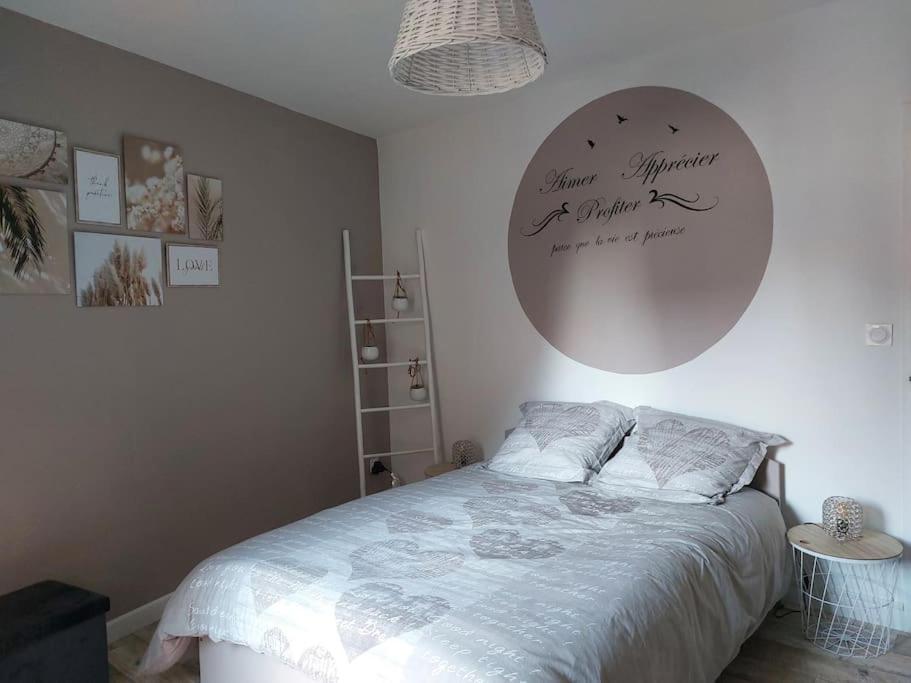 Appart Hyper Centre- Parking Apartment Vierzon Ngoại thất bức ảnh